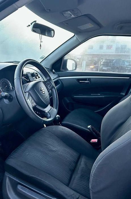 Usado Suzuki Swift 2013 Sedan