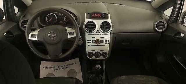 Usado Opel Corsa Enjoy 95 HP (69 kW) 2014 Preto Citadino