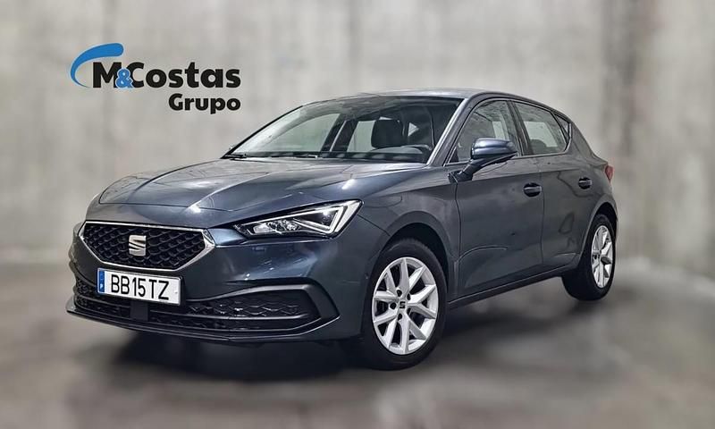 Usado Seat Leon Style 115 HP (84 kW) 2023 Cinzento