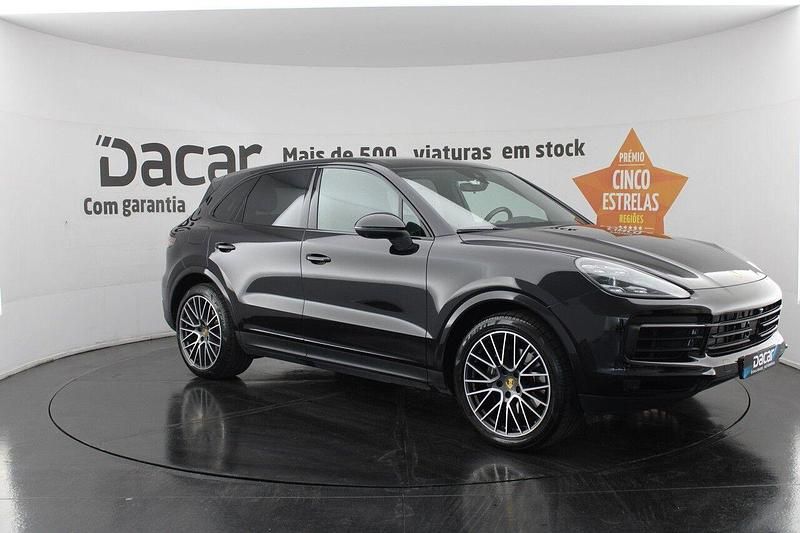 Preto Usado 2018 Porsche Cayenne SUV | € 67.900 (Caro) - Imagem 1/4