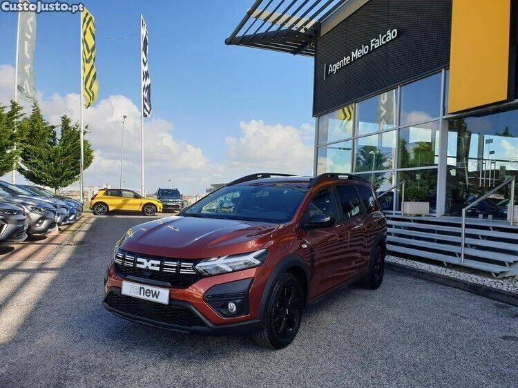 Castanho Usado 2023 Dacia Jogger Extreme | € 19.690 (Preço justo) - Imagem 1/1