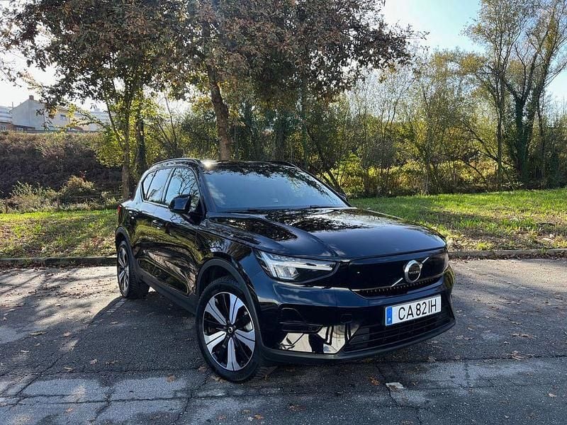 Usado Volvo XC40 Plus 169 kW (231 HP) 2022 SUV