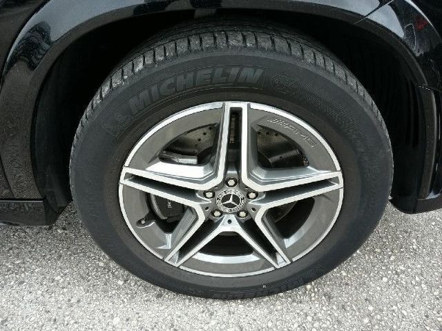 Preto obsidian Usado 2022 Mercedes GLE350 | € 99.900 - Imagem 1/4