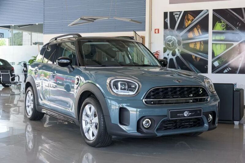 Verde Usado 2020 Mini Cooper Countryman SUV | € 27.900 (Bom preço) - Imagem 1/4