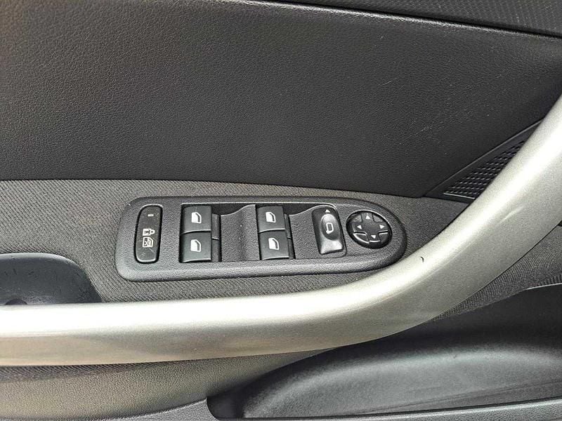 Usado Peugeot 308 90 HP (66 kW) 2010 Cinza Citadino