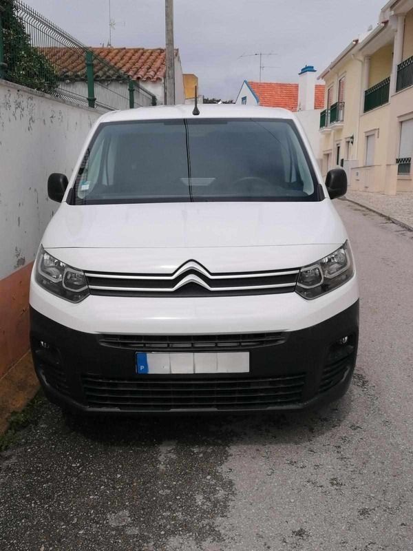 Branco Usado 2020 Citroën Berlingo Monovolume | € 16.500 (Preço elevado) - Imagem 1/4