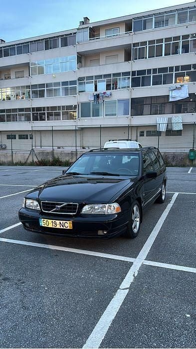 Usado 1999 Volvo V70 Carrinha | € 4.500 - Imagem 1/4