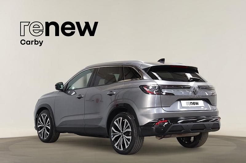 Usado Renault Austral Iconic 160 HP (117 kW) 2023 Cinzento SUV