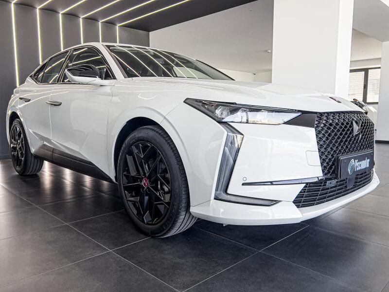 Branco Usado 2023 DS Automobiles DS4 | € 29.750 (Caro) - Imagem 1/4