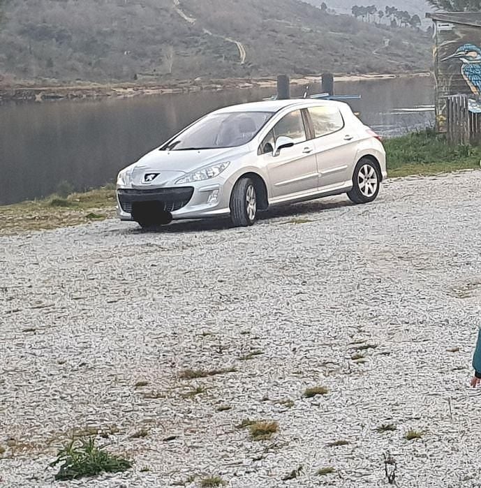 Usado 2008 Peugeot 308 Sedan | € 6.000 (Preço justo) - Imagem 1/4