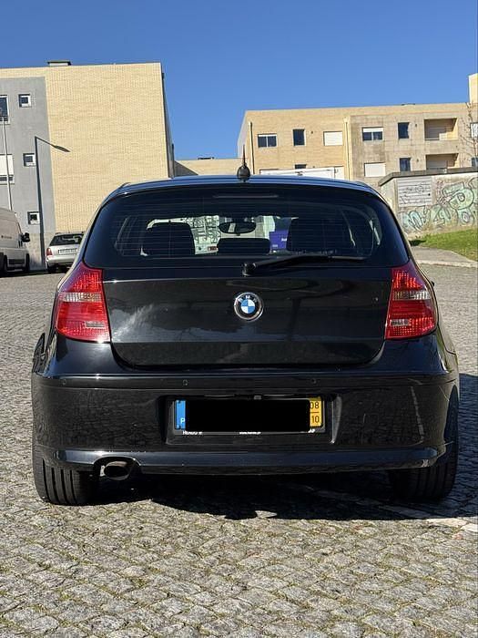 Usado BMW 118 143 HP (105 kW) 2008 Preto Citadino