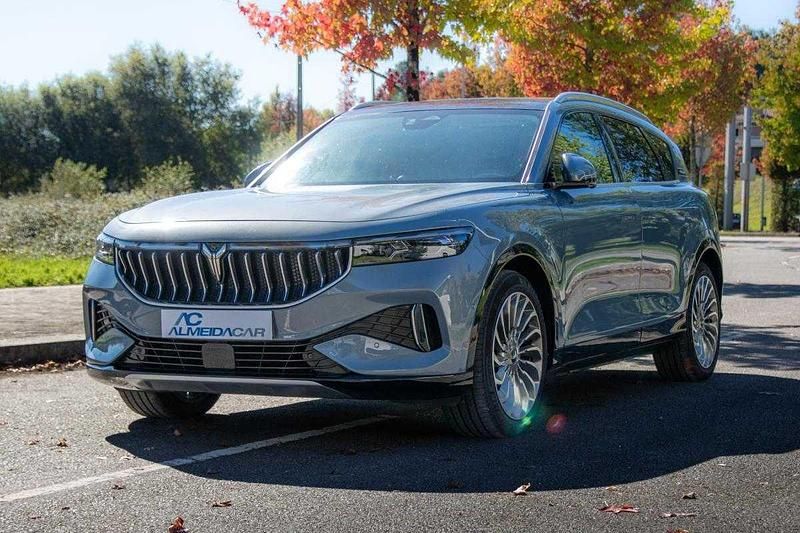 Azul Usado 2023 Voyah Free SUV | € 63.900 - Imagem 1/4