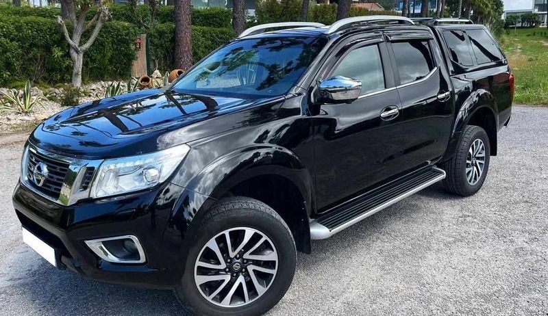 Preto Usado 2016 Nissan Navara Tekna Pickup | € 26.500 (Super Preço) - Imagem 1/4