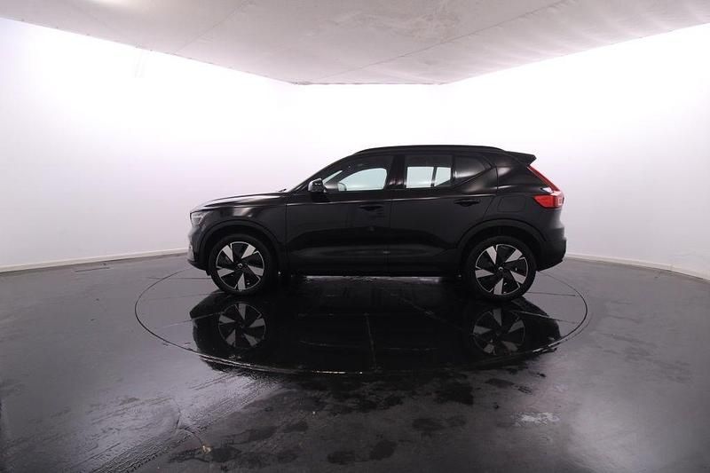 Usado Volvo XC40 185 kW (252 HP) 2024 Preto SUV