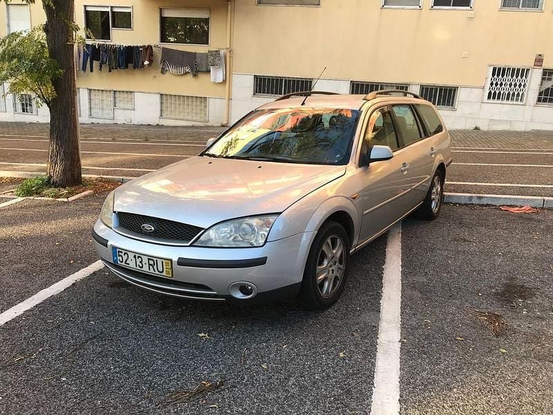 Usado 2001 Ford Mondeo Sedan | € 1.900 (Bom preço) - Imagem 1/4