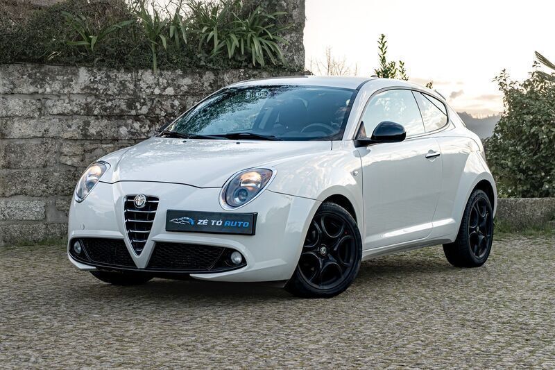 Branco Usado 2013 Alfa Romeo MiTo Progression Citadino | € 8.900 (Preço justo) - Imagem 1/4
