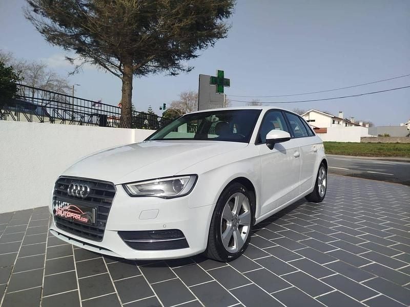Usado Audi A3 Sport 184 HP (135 kW) 2015 Branco Sedan