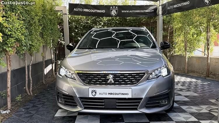 Cinza Usado 2021 Peugeot 308 GT-line Sedan | € 16.900 (Super Preço) - Imagem 1/1