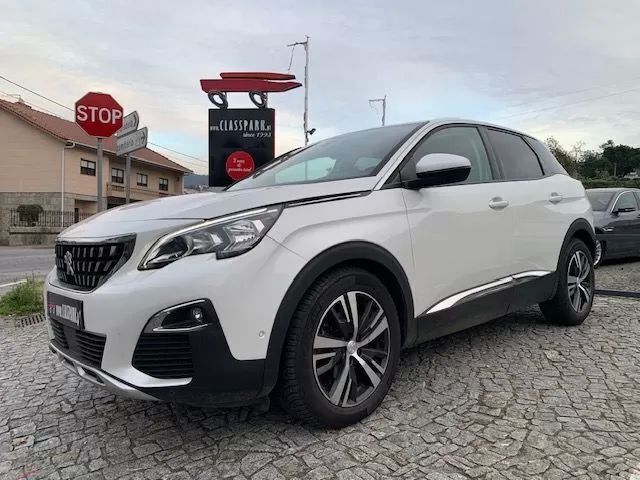 Branco Usado 2018 Peugeot 3008 Allure SUV | € 21.500 (Caro) - Imagem 1/4