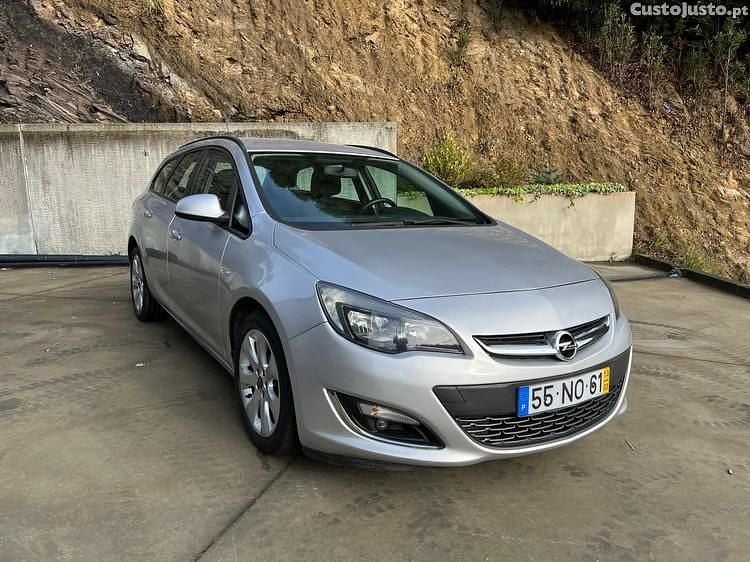 Cinza Usado 2013 Opel Astra Enjoy Carrinha | € 7.890 (Preço justo) - Imagem 1/1