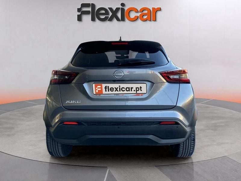 Usado Nissan Juke N-Connecta 114 HP (83 kW) 2025 Cinza SUV