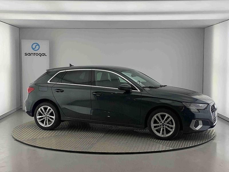 Cinza Usado 2024 Audi A3 Sportback Advanced Carrinha | € 28.990 - Imagem 1/4