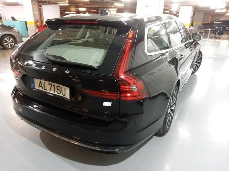 Usado Volvo V90 Inscription 391 HP (287 kW) 2021 Preto Carrinha
