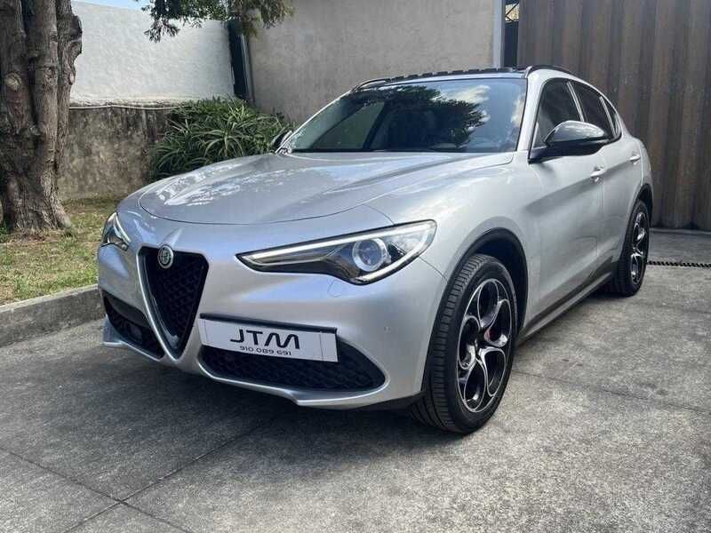 Cinzento Usado 2019 Alfa Romeo Stelvio Tech Edition SUV | € 36.990 (Preço justo) - Imagem 1/4