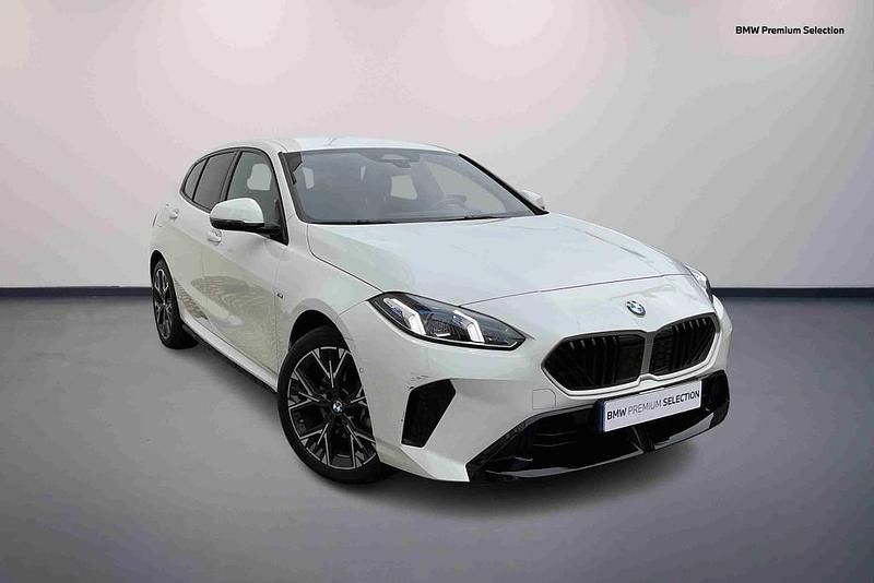 Branco Usado 2025 BMW 116 Performance Citadino | € 32.900 (Preço justo) - Imagem 1/4