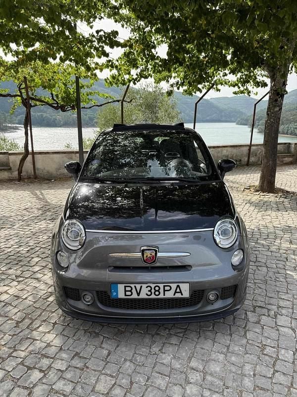 Cinzento Usado 2015 Abarth 595C Cabrios | € 14.500 - Imagem 1/2