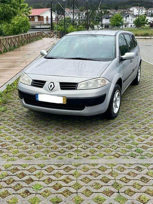 Usado 2005 Renault Mégane II Sedan | € 2.100 (Preço justo) - Imagem 1/4