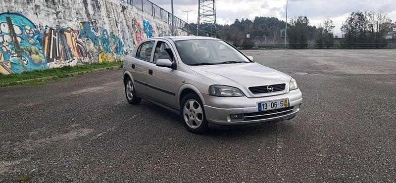 Usado 2001 Opel Astra Sedan | € 1.150 (Bom preço) - Imagem 1/4