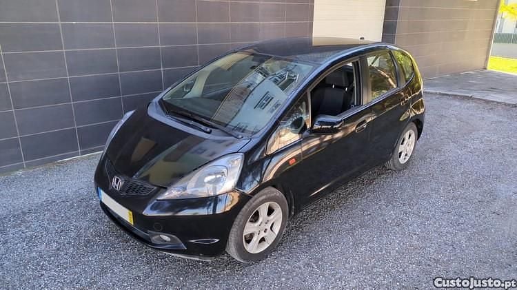 Preto Usado 2008 Honda Jazz Citadino | € 5.990 - Imagem 1/1
