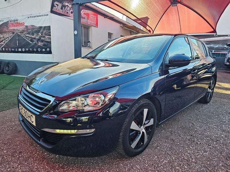 Azul Usado 2015 Peugeot 308 Access | € 8.990 (Bom preço) - Imagem 1/4