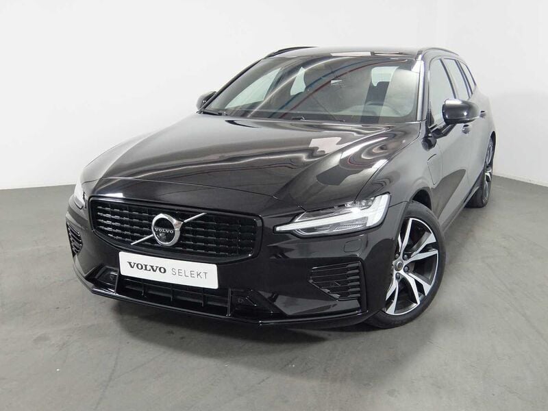 Preto Usado 2021 Volvo V60 Carrinha | € 35.900 (Preço justo) - Imagem 1/4