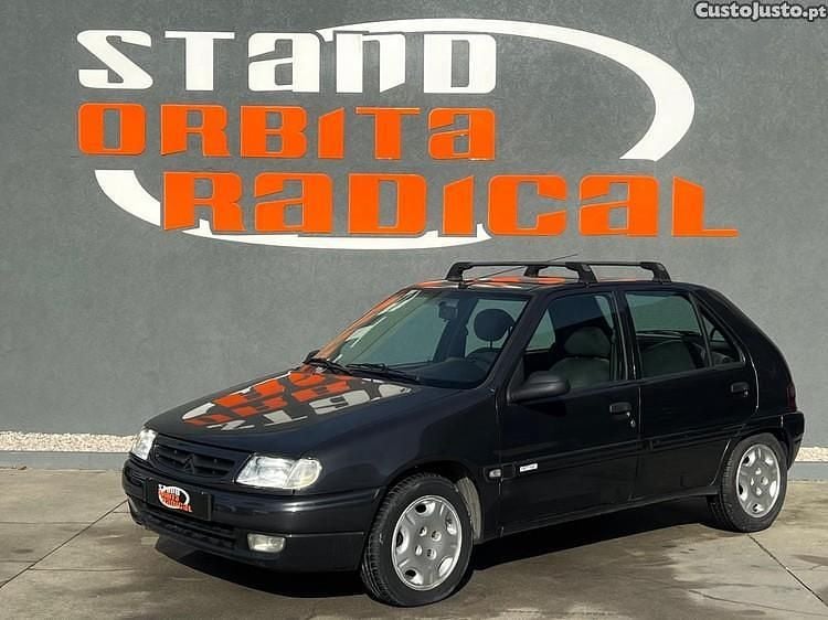 Cinza Usado 1998 Citroën Saxo Citadino | € 2.750 (Preço justo) - Imagem 1/1