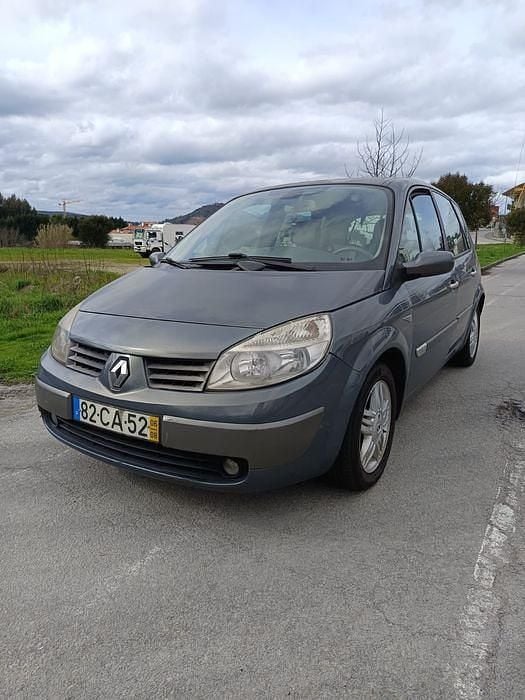 Usado 2006 Renault Scénic II Monovolume | € 1.900 (Bom preço) - Imagem 1/4