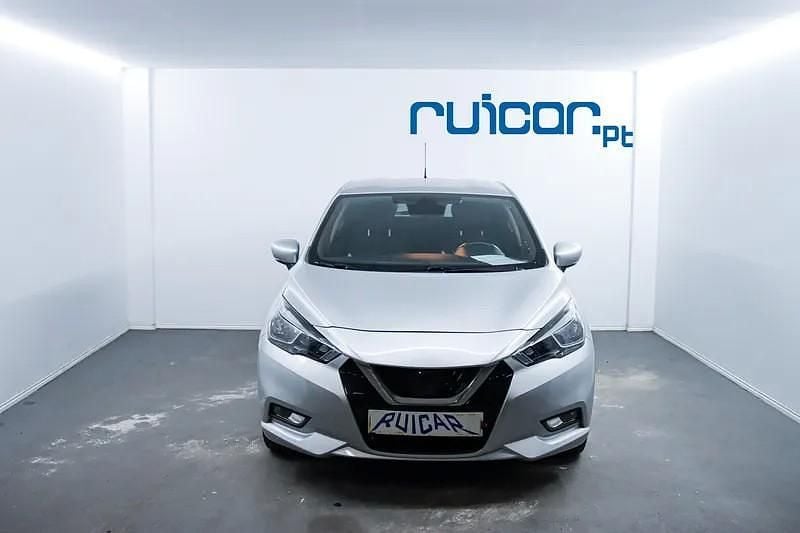 Usado Nissan Micra 100 HP (73 kW) 2020 Cinzento Citadino