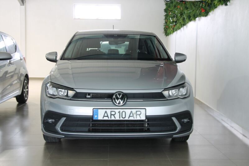 Cinzento Usado 2022 VW Polo Life | € 15.500 (Preço justo) - Imagem 1/4