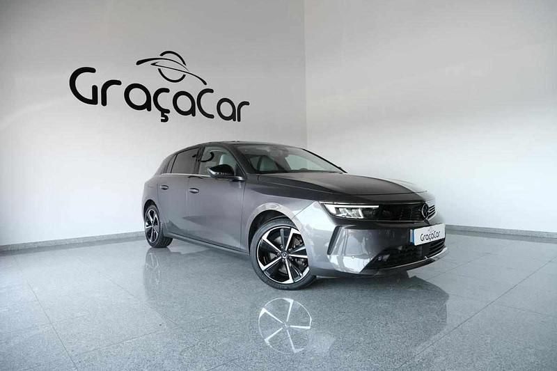 Usado Opel Astra Elegance 131 HP (96 kW) 2022 Cinzento Citadino