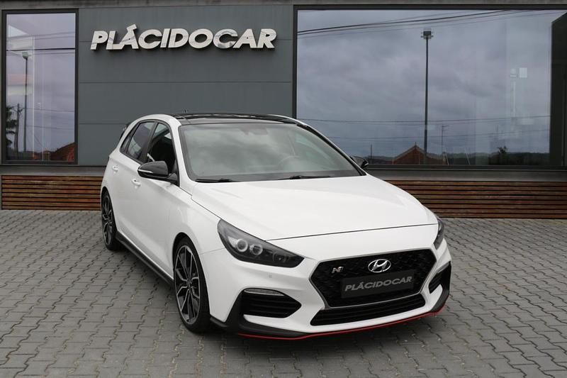 Branco Usado 2019 Hyundai i30 | € 27.500 (Preço justo) - Imagem 1/4