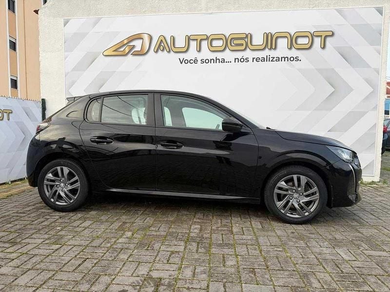Usado Peugeot 208 Active 101 HP (74 kW) 2022 Preto Citadino