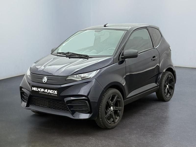 Azul Usado 2023 Aixam City | € 10.950 - Imagem 1/4