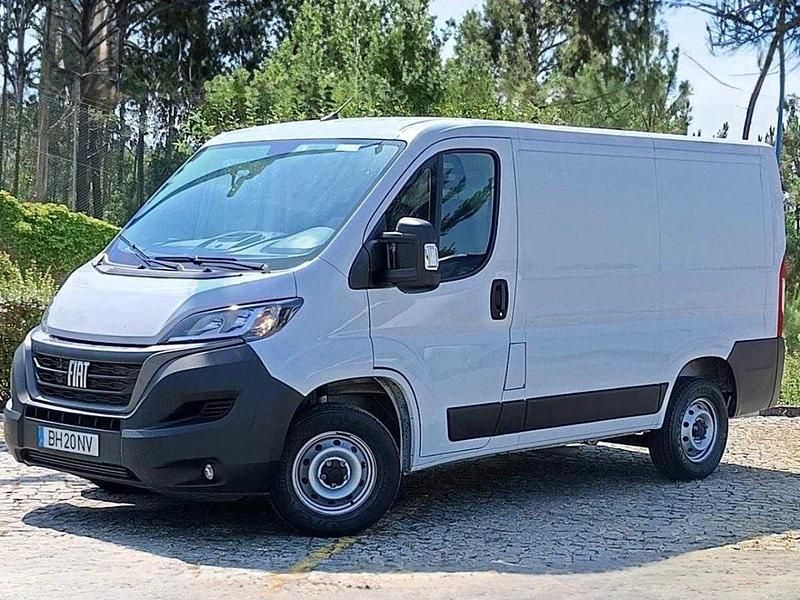 Usado Fiat Ducato 120 HP (88 kW) 2024 Branco Van