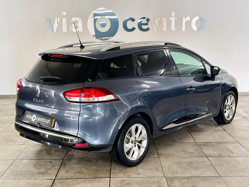 Usado Renault Clio GrandTour LIMITED 90 HP (66 kW) 2017 Cinza Carrinha