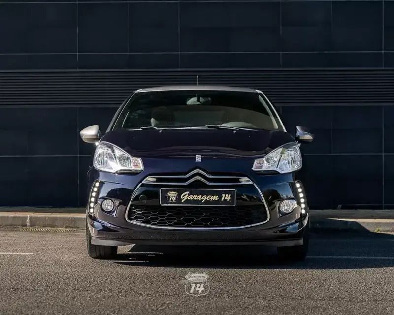 Usado Citroën DS3 Chic 82 HP (60 kW) 2014 Azul Citadino