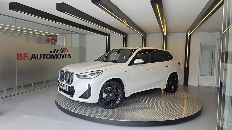 Usado BMW iX1 Performance 230 kW (313 HP) 2023 Branco SUV