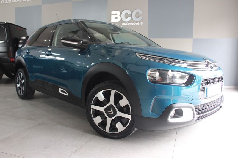 Azul Usado 2019 Citroën C4 Cactus Comfort Citadino | € 14.490 (Preço justo) - Imagem 1/4