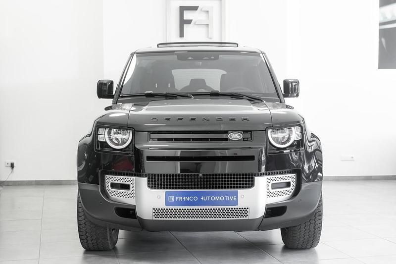 Usado Land Rover Defender 300 HP (220 kW) 2024 Preto SUV