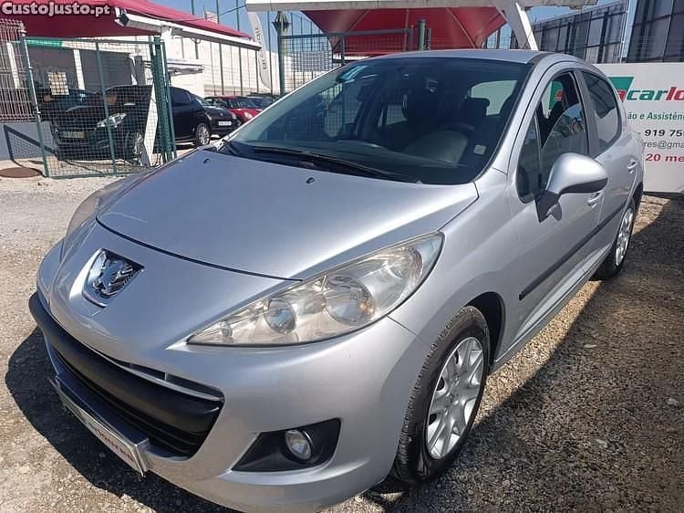 Cinza Usado 2011 Peugeot 207 | € 5.350 (Bom preço) - Imagem 1/1